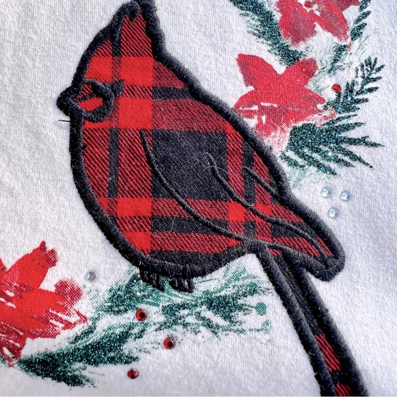 CROFT & BARROW LONG SLEEVED CHRISTMAS WREATH TEE with A TOUCH OF BLING - Picture 9 of 16